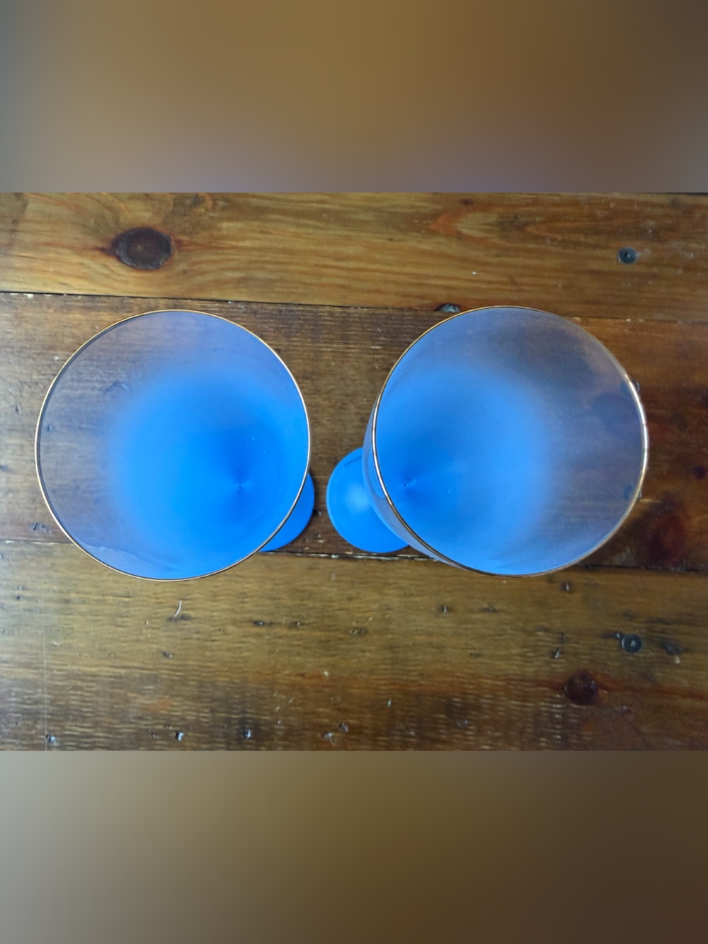 NWT Anthropologie Blue Ombre Champagne Flutes with 24 Karat Gold Rim - Picture 5 of 5